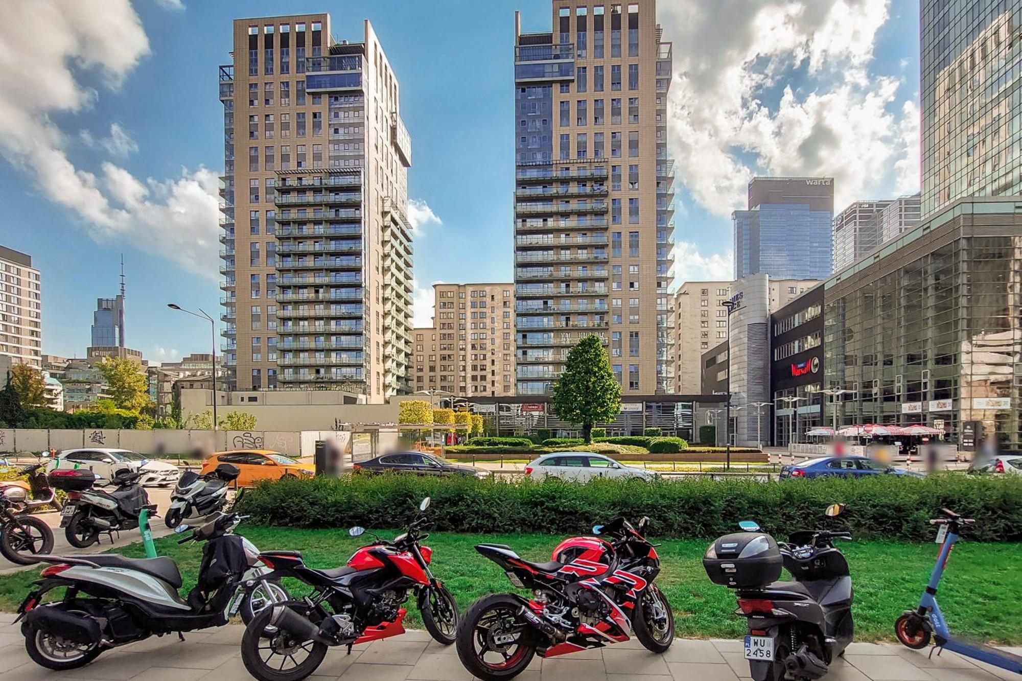 Lumina Spacious Apartment Near The Railway Station Varsavia Esterno foto